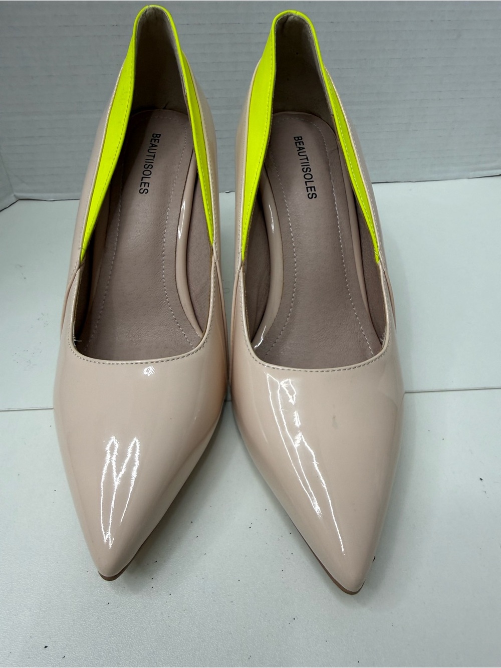 Beautiisoles Bardot 20 pumps in beige with neon yellow leather inserts size 9 - Picture 4 of 12